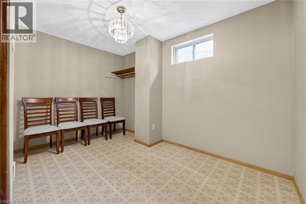 43 Puritan Court, Stoney Creek, Ontario  L8E 4K9 - Photo 32 - 40838088
