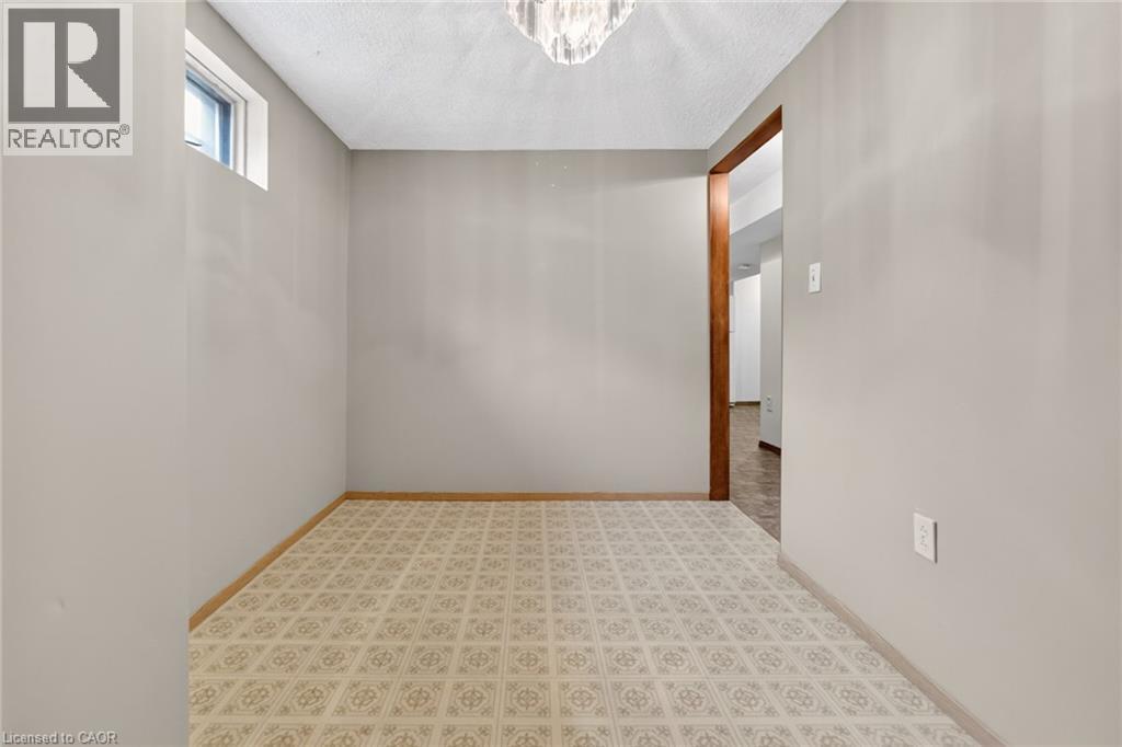 43 Puritan Court, Stoney Creek, Ontario  L8E 4K9 - Photo 33 - 40838088