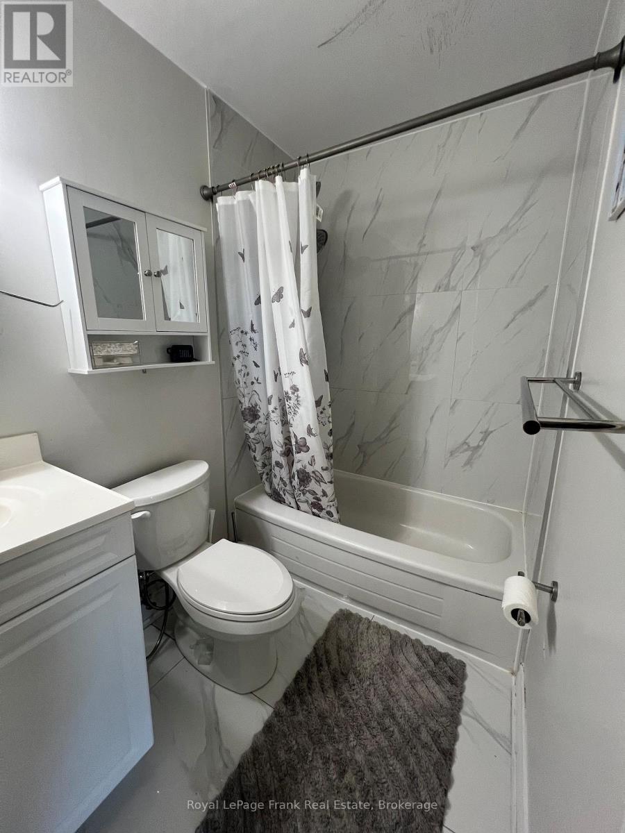 409 - 131 Taunton Road E, Oshawa, Ontario  L1G 3T8 - Photo 16 - E13425526