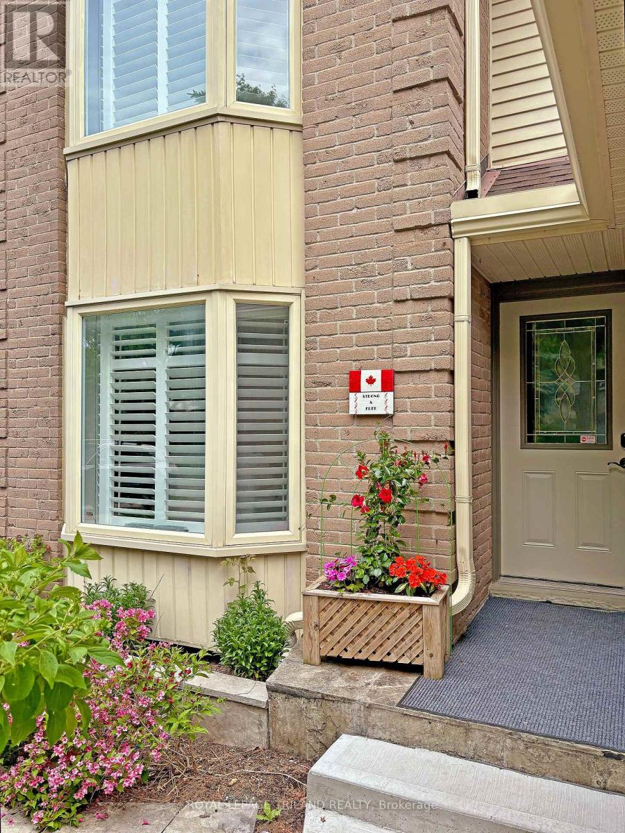 160 Grenfell Crescent, London North, Ontario  N5X 2R9 - Photo 2 - X13425214
