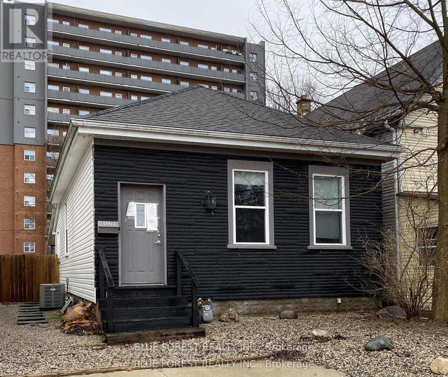 $299,900190 Clarence Street, London East, Ontario
