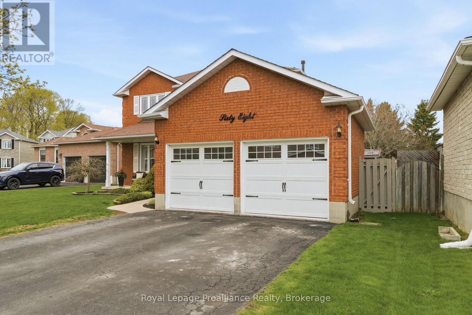 68 COOPER COURT, Cobourg, Ontario