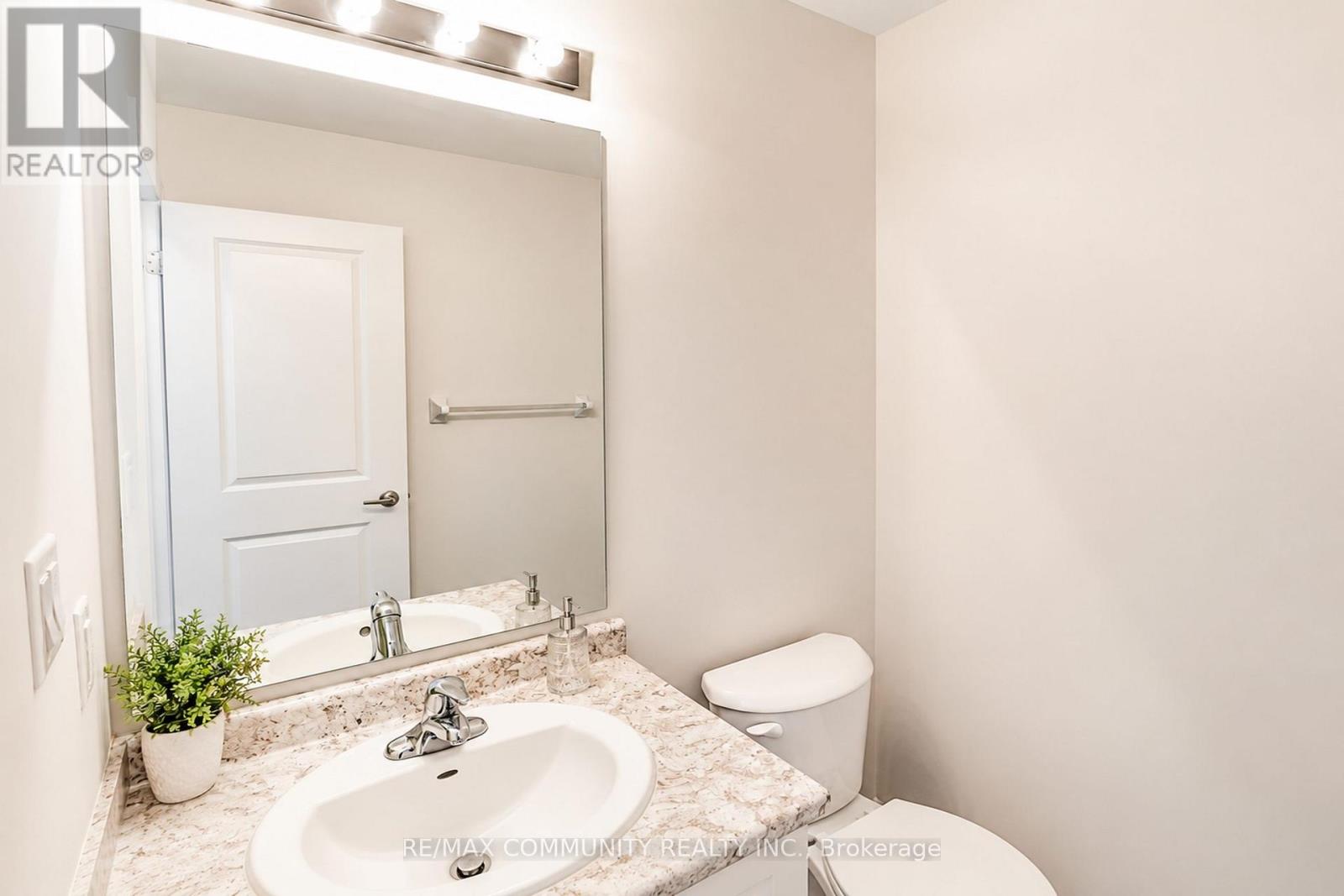 44 Bannister Road, Barrie, Ontario  L9J 0L7 - Photo 9 - S13424940