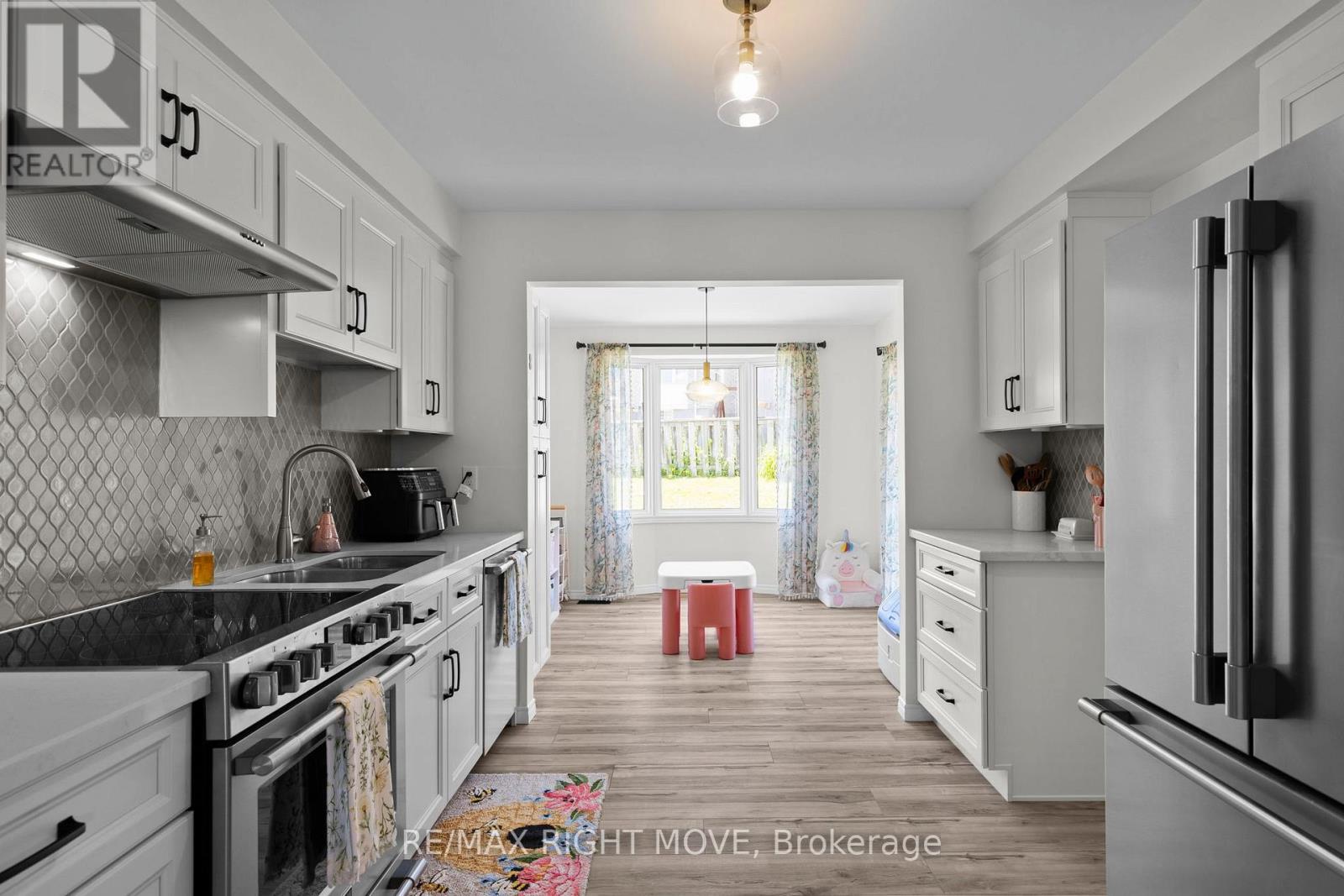 5 Chestnut Place, Orillia, Ontario  L3V 7N8 - Photo 14 - S13425016