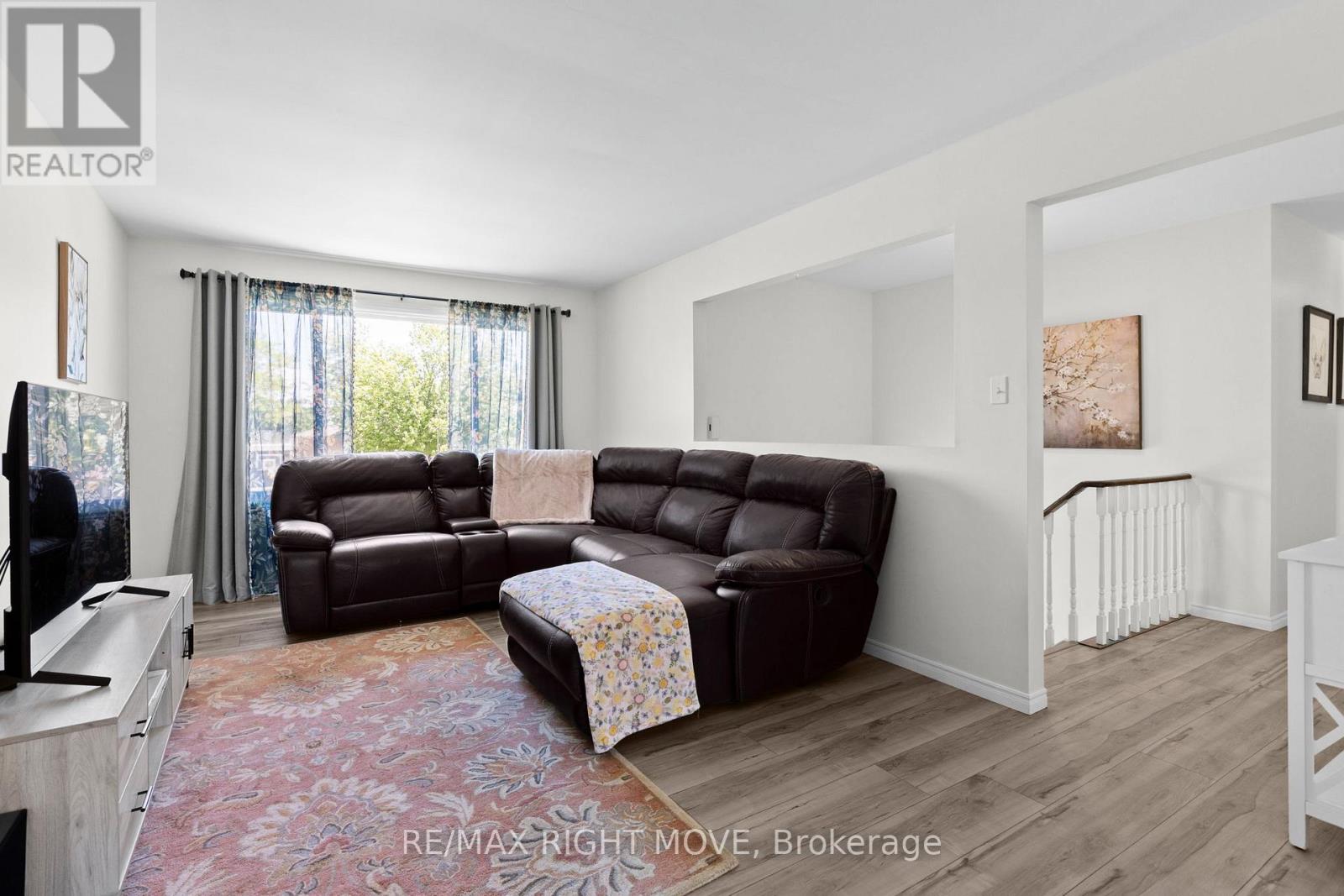 5 Chestnut Place, Orillia, Ontario  L3V 7N8 - Photo 7 - S13425016