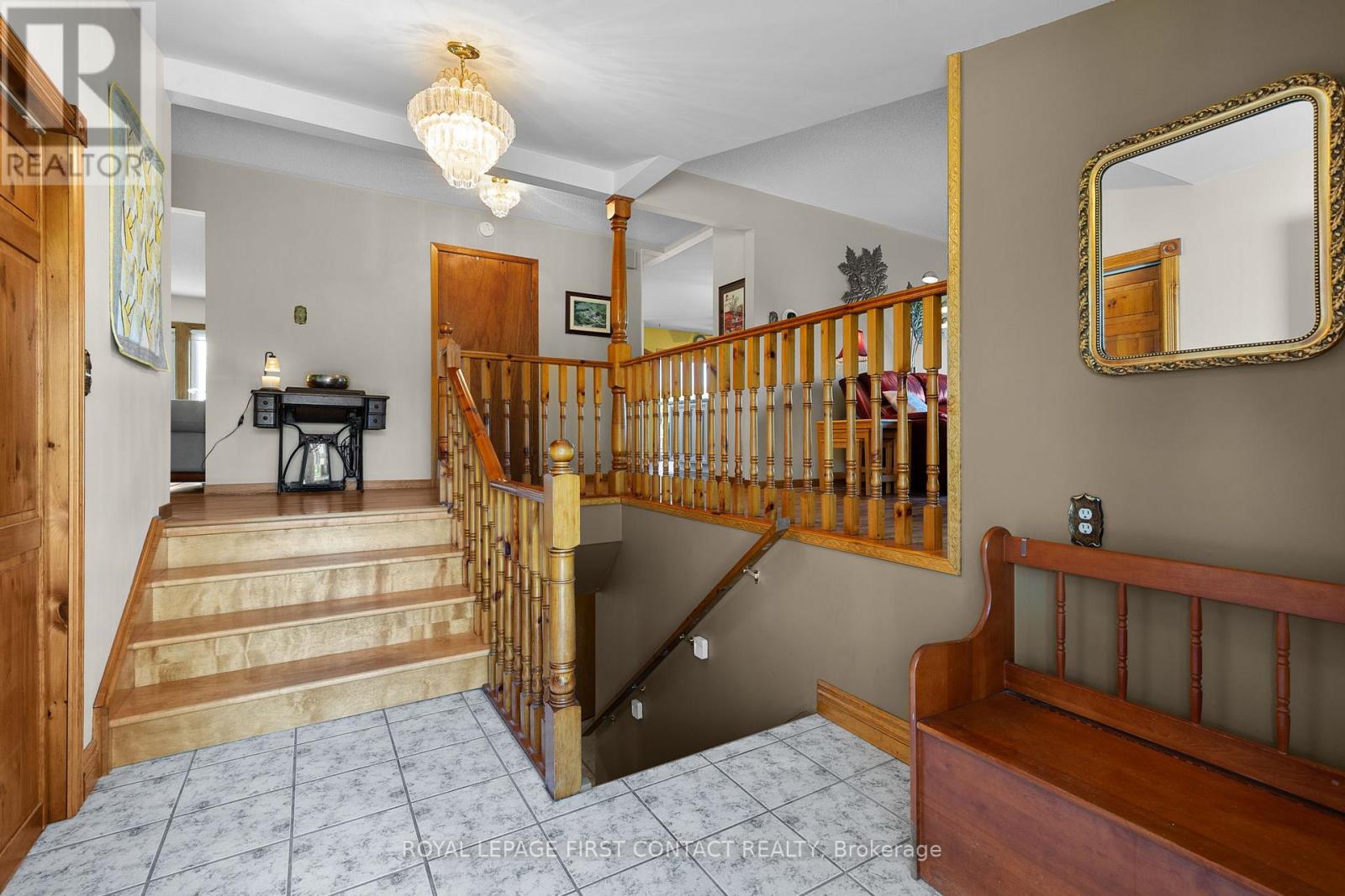2053 26 Highway, Springwater, Ontario  L9X 0G5 - Photo 5 - S13425036