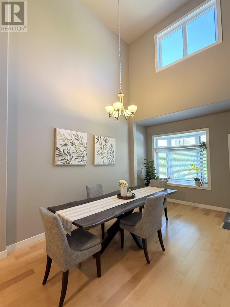 309 Oasis Ln, Thunder Bay, Ontario  P7B 0C1 - Photo 2 - TB2601440