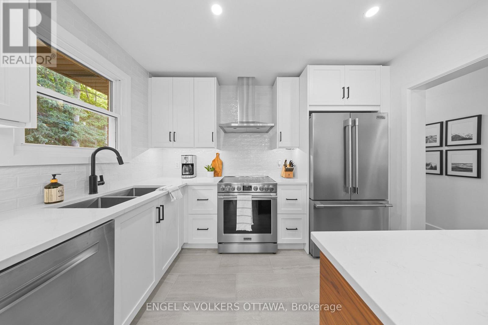 2161 Blossom Drive, Ottawa, Ontario  K1H 6G6 - Photo 16 - X13425284