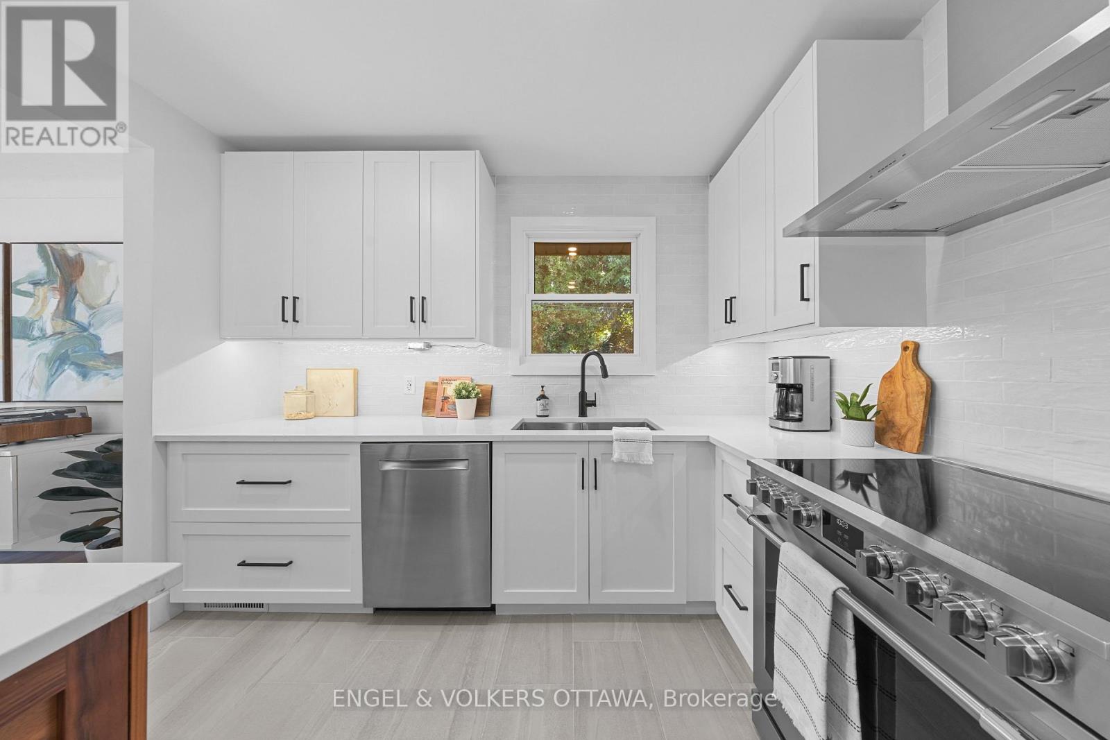 2161 Blossom Drive, Ottawa, Ontario  K1H 6G6 - Photo 17 - X13425284