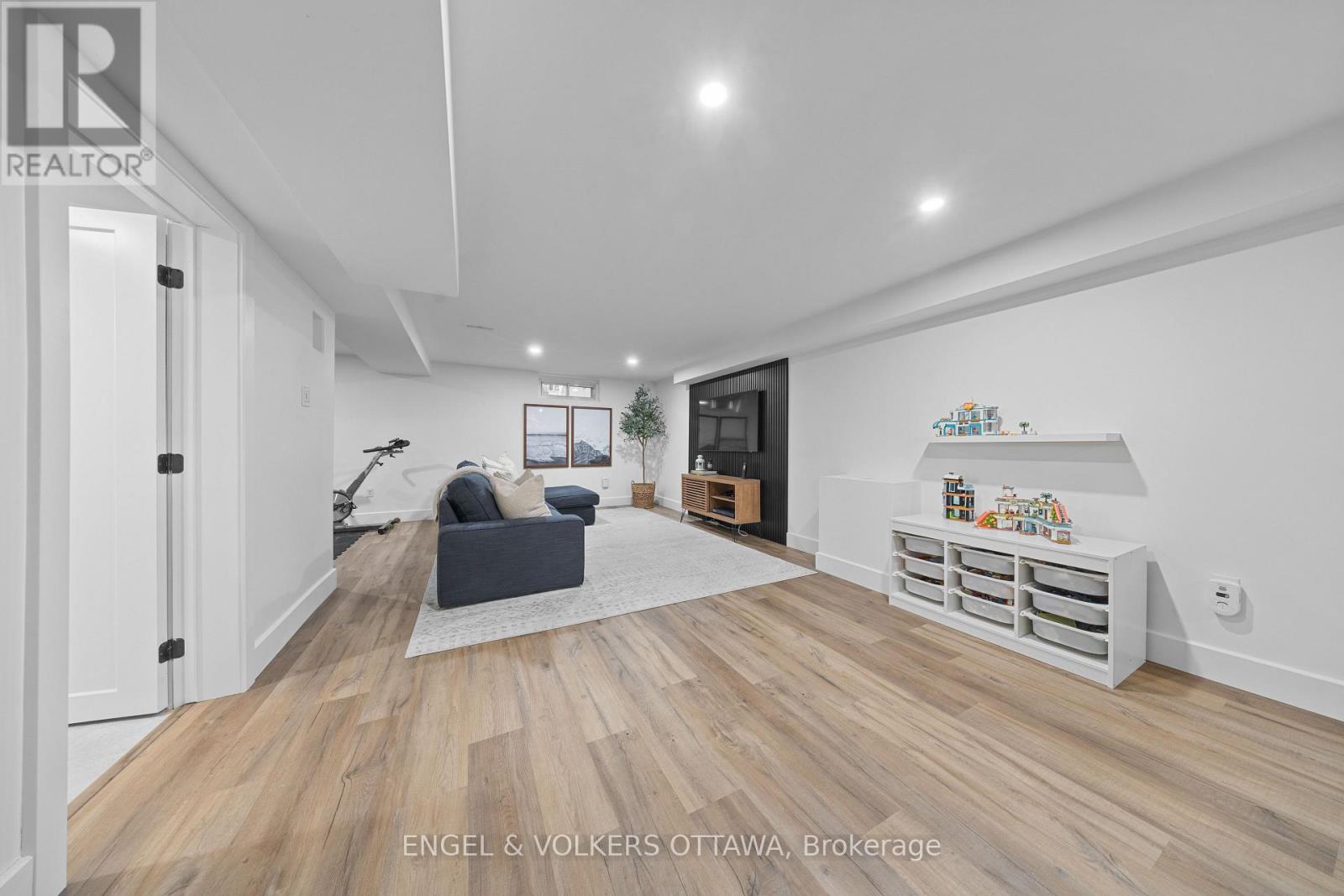 2161 Blossom Drive, Ottawa, Ontario  K1H 6G6 - Photo 34 - X13425284