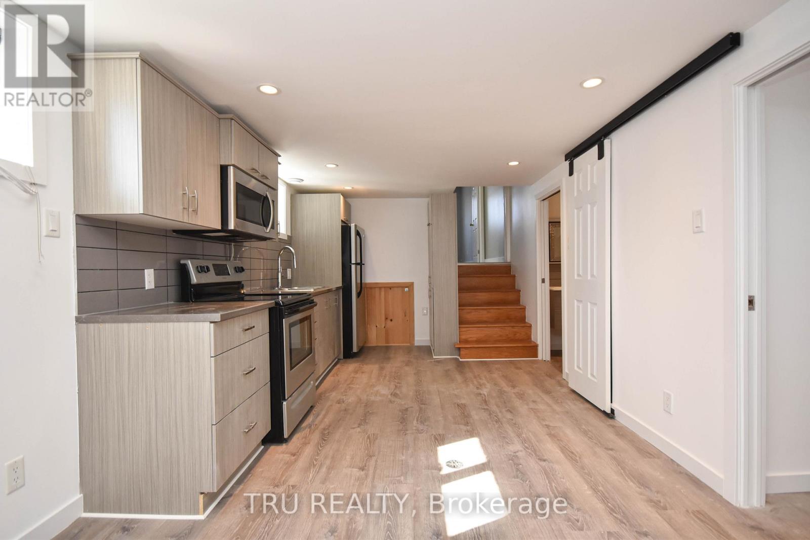 B - 1847 Walkley Road, Ottawa, Ontario  K1H 6X9 - Photo 8 - X13425536