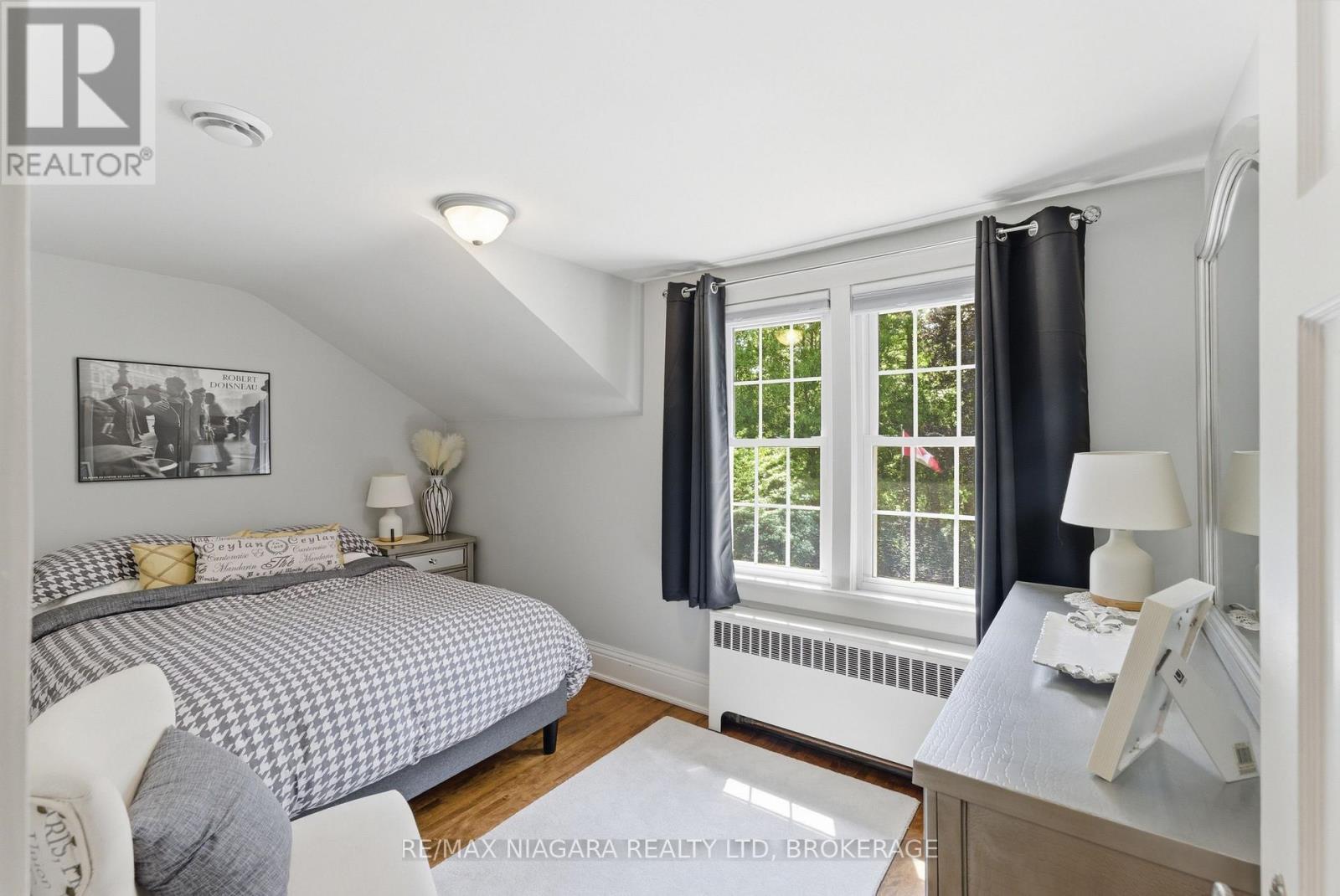 8 Giles Crescent, Pelham, Ontario  L3E 0K1 - Photo 20 - X13425274