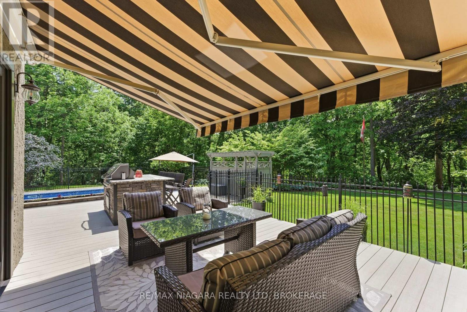 8 Giles Crescent, Pelham, Ontario  L3E 0K1 - Photo 27 - X13425274