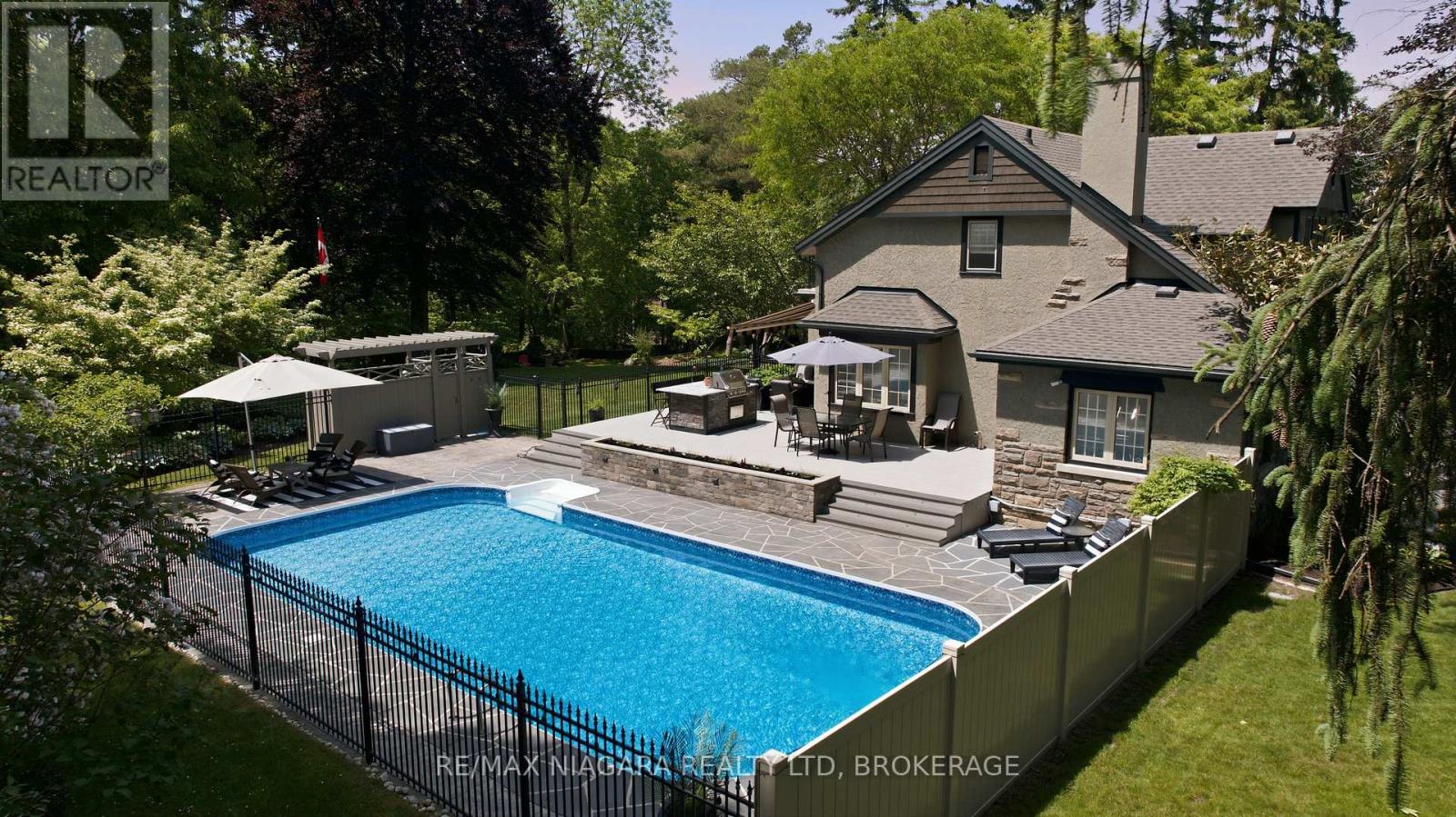 8 Giles Crescent, Pelham, Ontario  L3E 0K1 - Photo 30 - X13425274