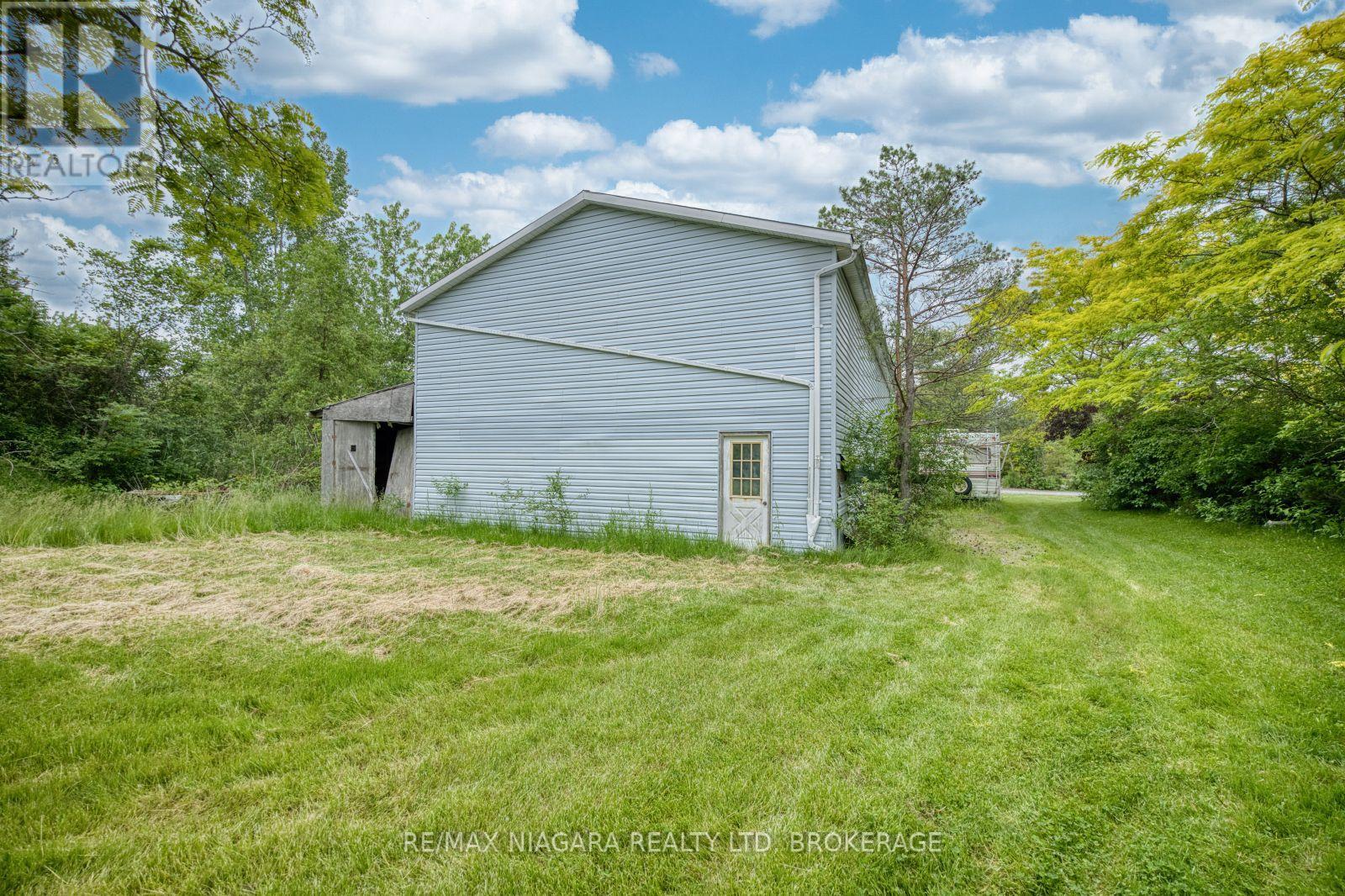 1674 Ridgemount Road, Fort Erie, Ontario  L0S 1N0 - Photo 13 - X13425404