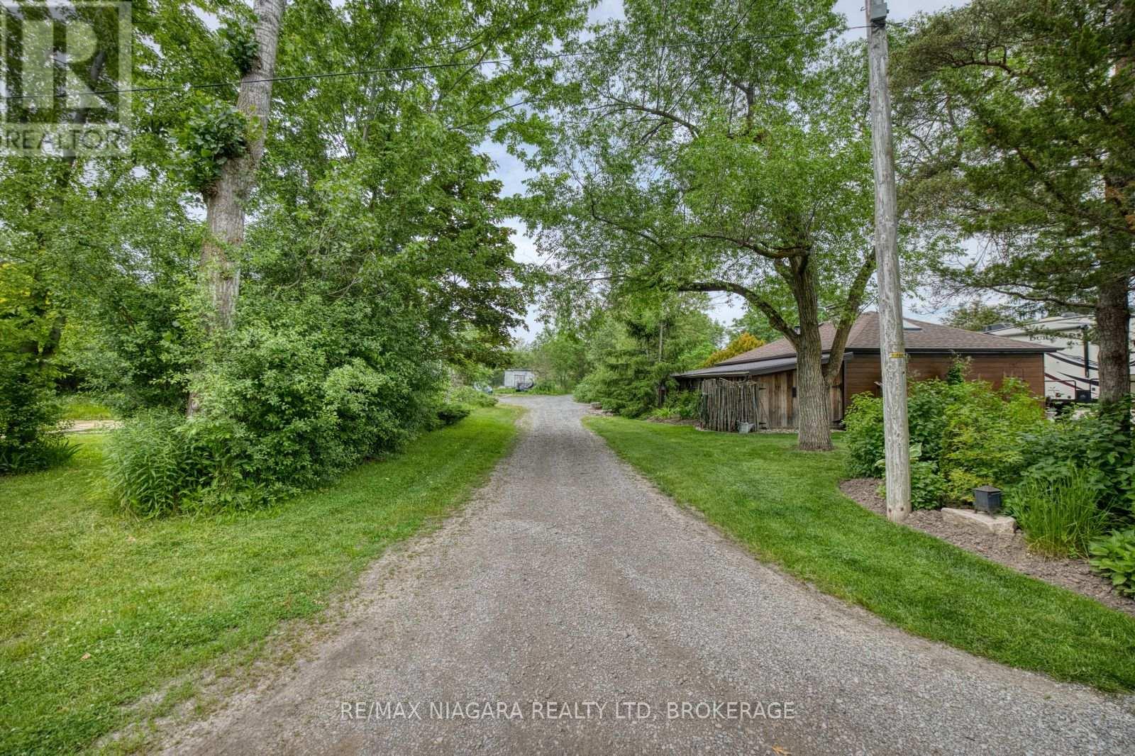 1674 Ridgemount Road, Fort Erie, Ontario  L0S 1N0 - Photo 16 - X13425404
