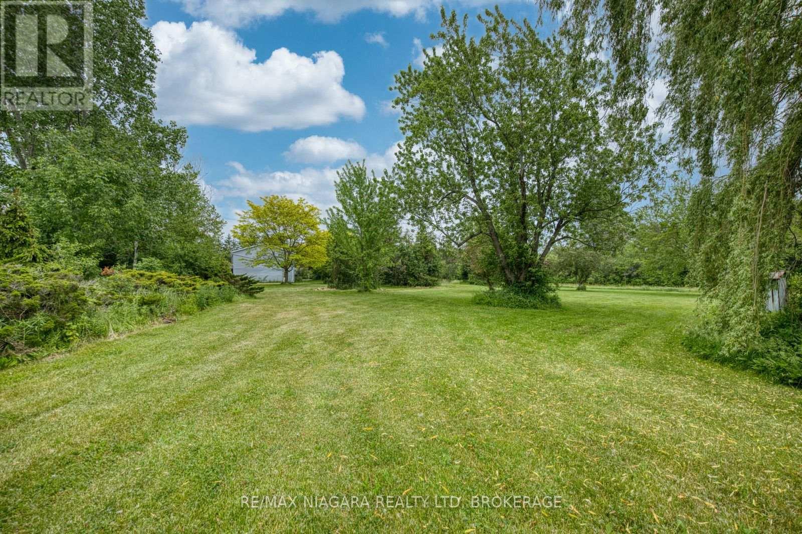 1674 Ridgemount Road, Fort Erie, Ontario  L0S 1N0 - Photo 2 - X13425404
