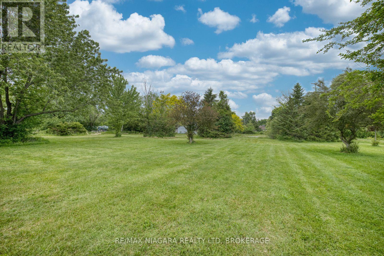 1674 Ridgemount Road, Fort Erie, Ontario  L0S 1N0 - Photo 8 - X13425404