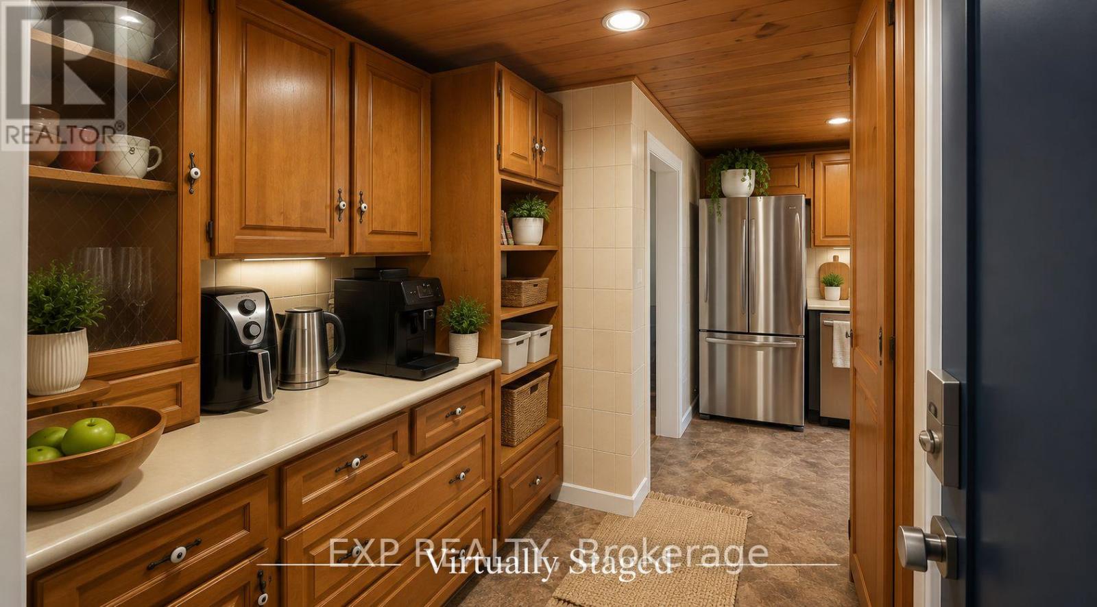 Main Level - 32a Guest Street, Brampton, Ontario  L6W 1T8 - Photo 5 - W13424906