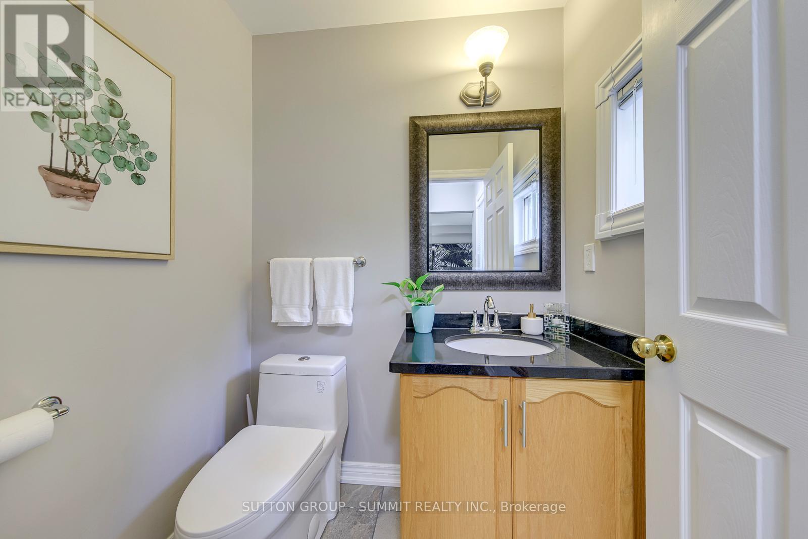 5865 Dalebrook Crescent, Mississauga, Ontario  L5M 5X1 - Photo 19 - W13425070