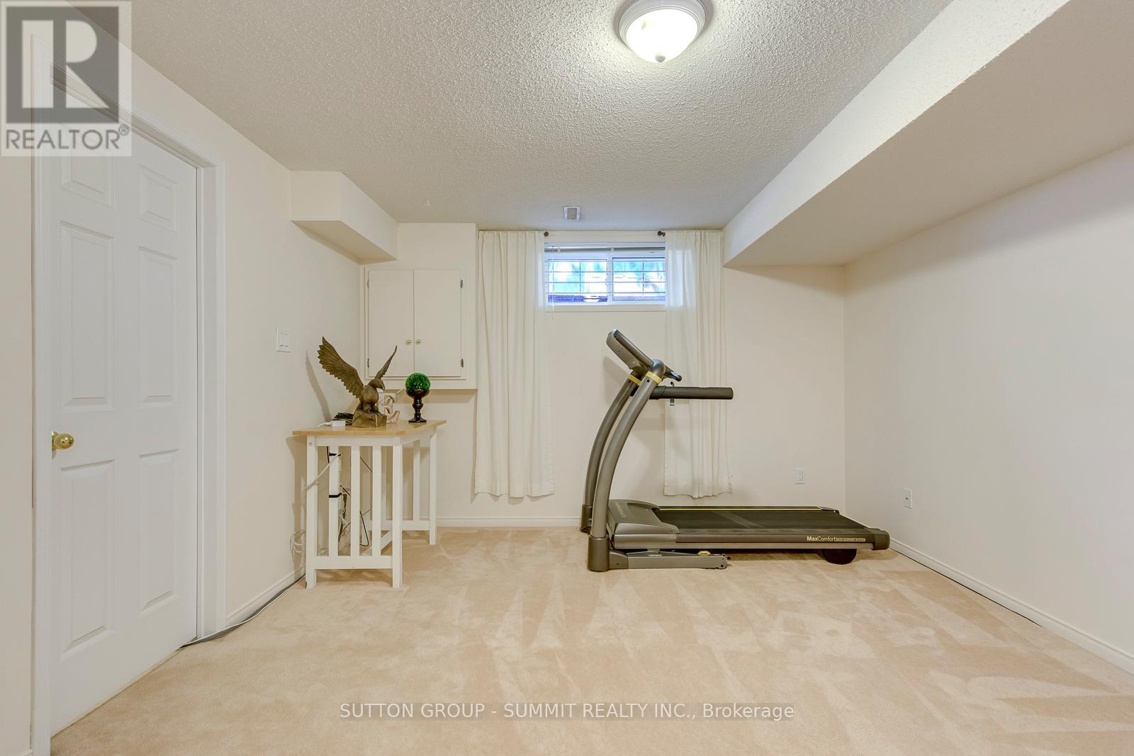 5865 Dalebrook Crescent, Mississauga, Ontario  L5M 5X1 - Photo 27 - W13425070