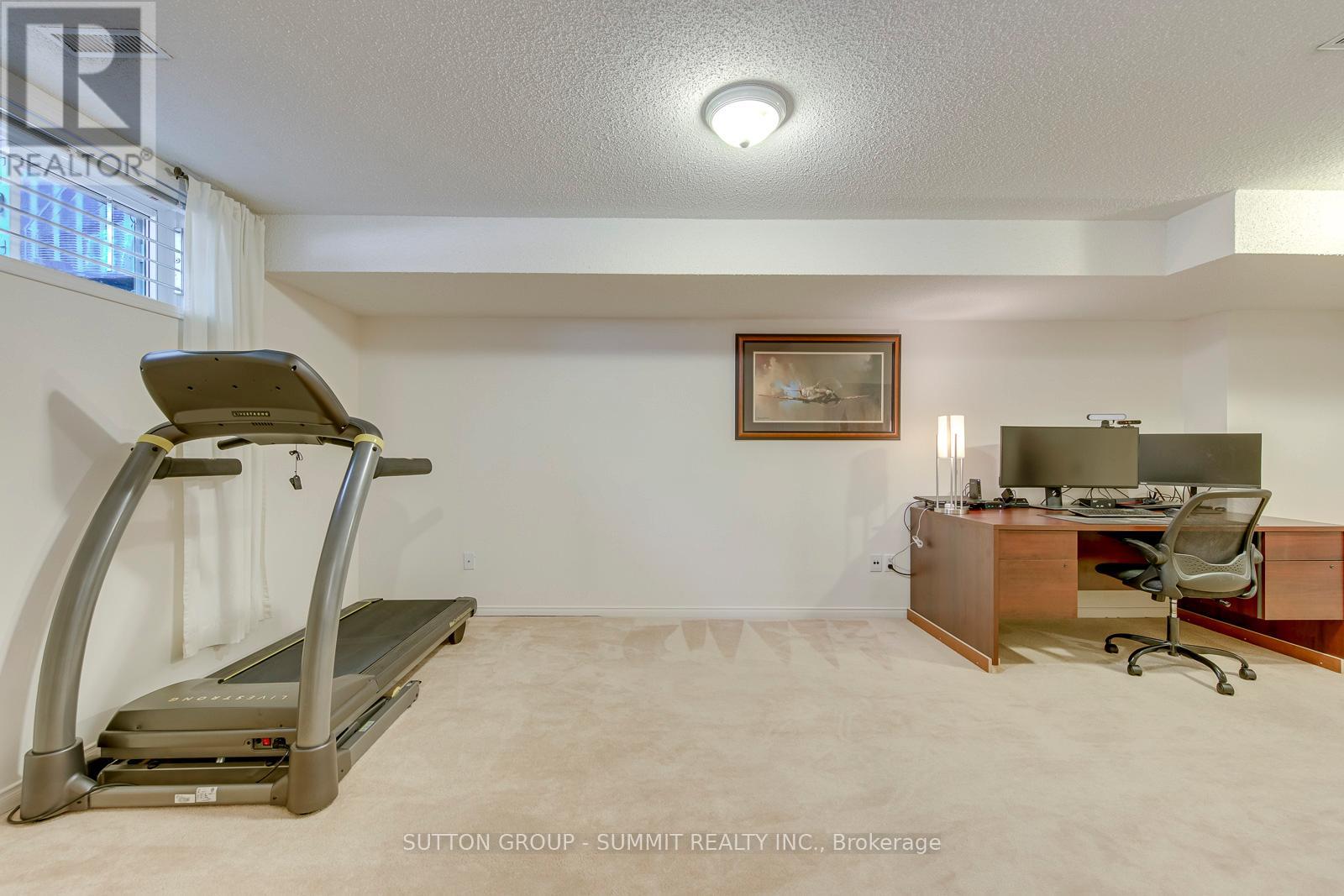 5865 Dalebrook Crescent, Mississauga, Ontario  L5M 5X1 - Photo 33 - W13425070
