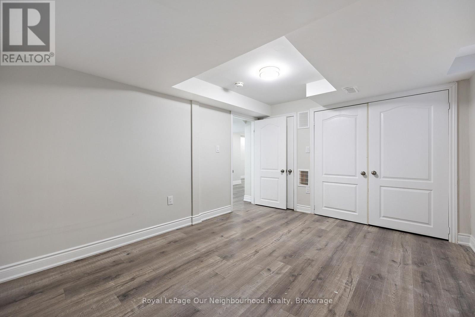 Bsmt - 206 Sunny Meadow Boulevard, Brampton, Ontario  L6R 2Y7 - Photo 11 - W13425090