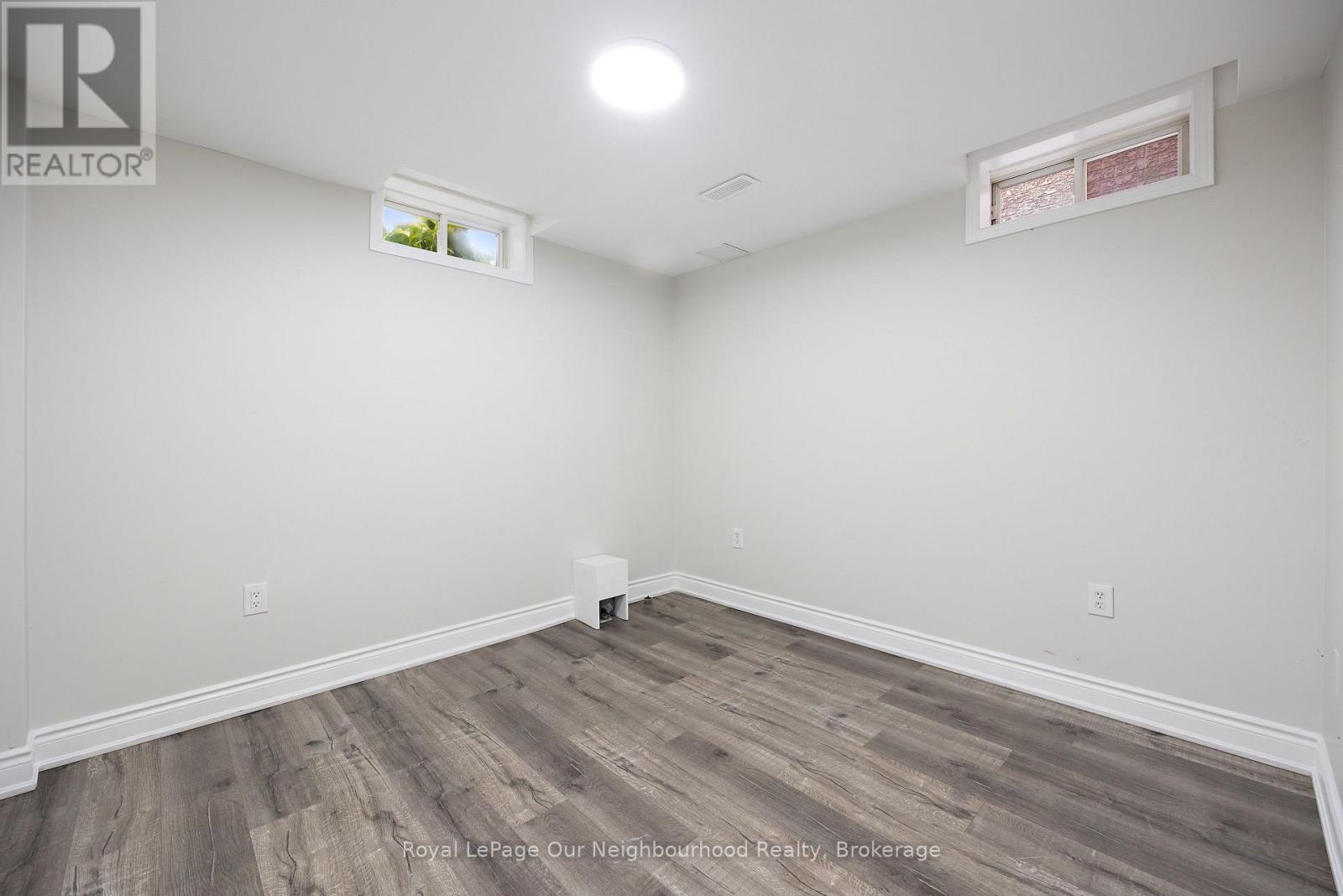Bsmt - 206 Sunny Meadow Boulevard, Brampton, Ontario  L6R 2Y7 - Photo 8 - W13425090