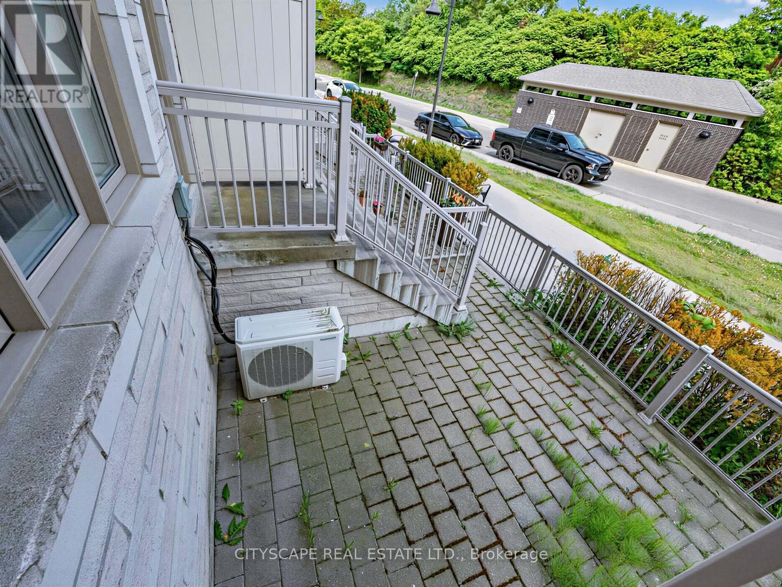 145 Long Branch Avenue, Toronto, Ontario  M8W 0A9 - Photo 31 - W13415422