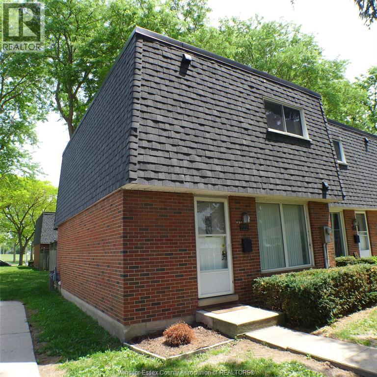 222 VICTORIA STREET South Unit# 11, amherstburg, Ontario