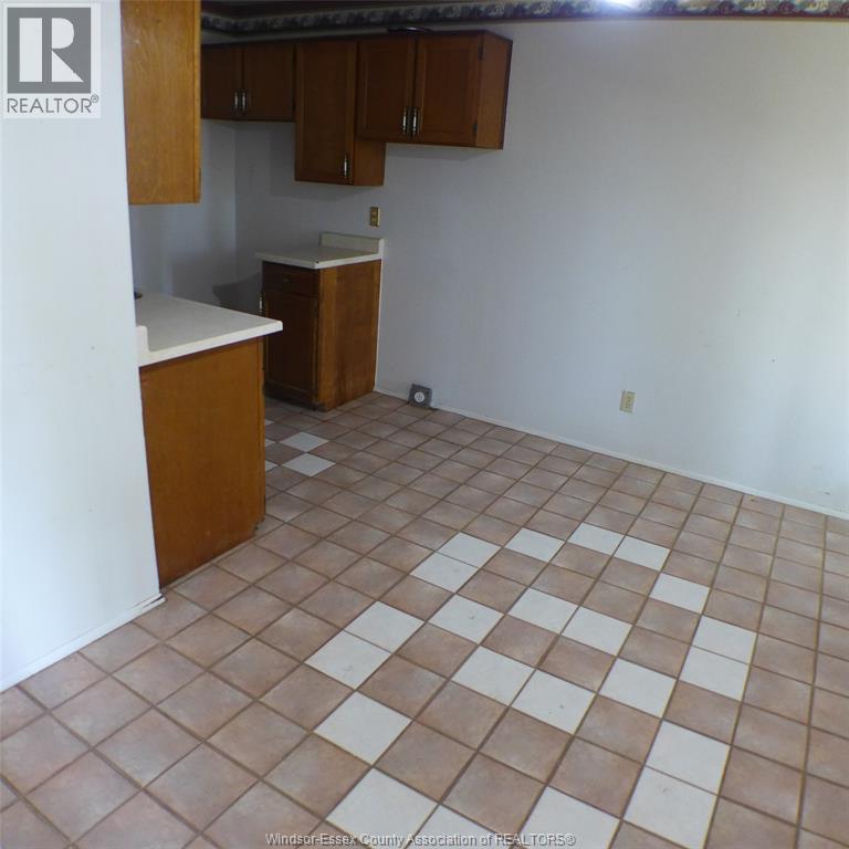 222 Victoria Street South Unit# 11, Amherstburg, Ontario N9V 2K5 - Photo 4 - 26013683