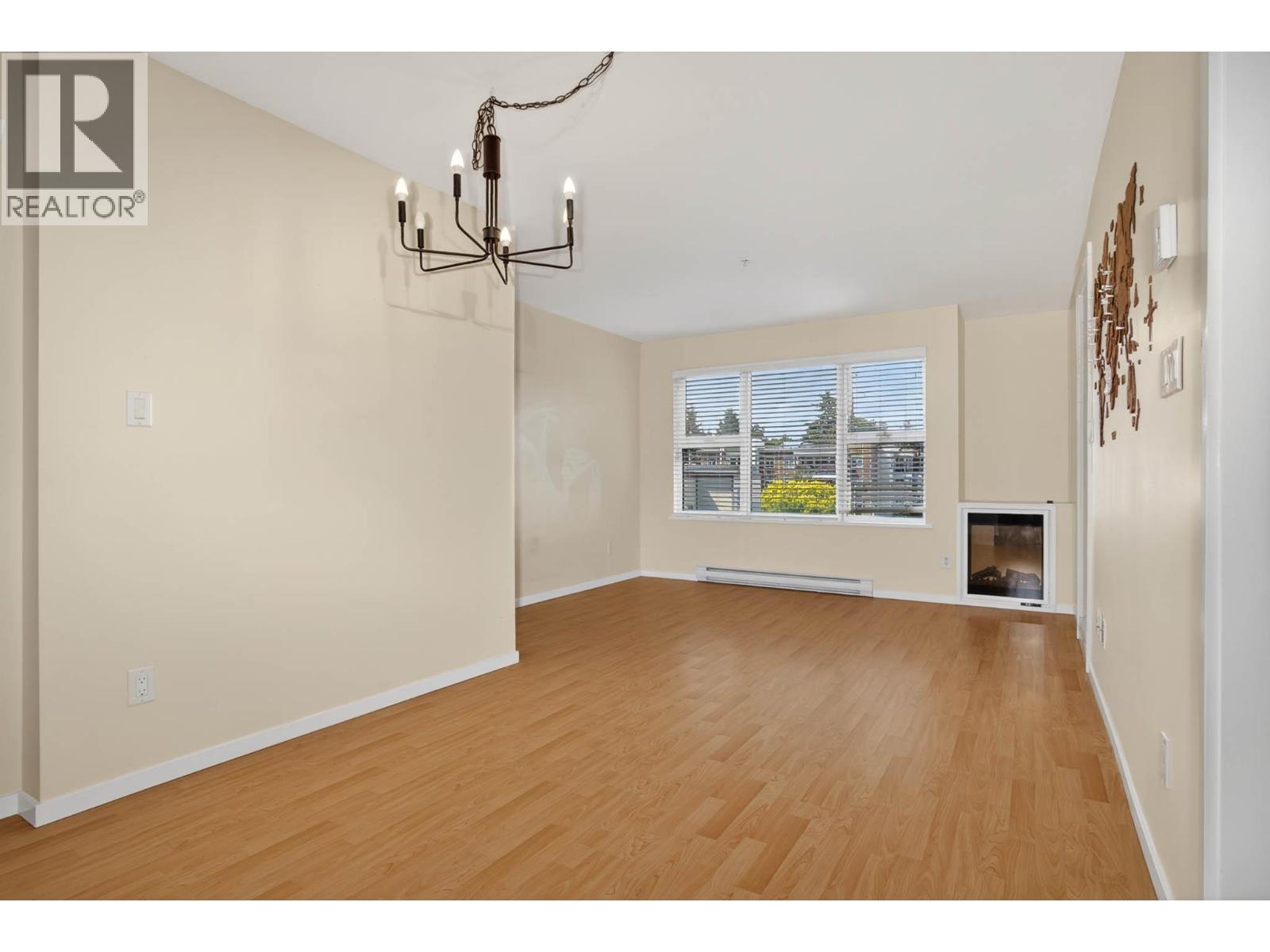 409 315 Knox Street, New Westminster, British Columbia  V3L 0B5 - Photo 3 - R3134122