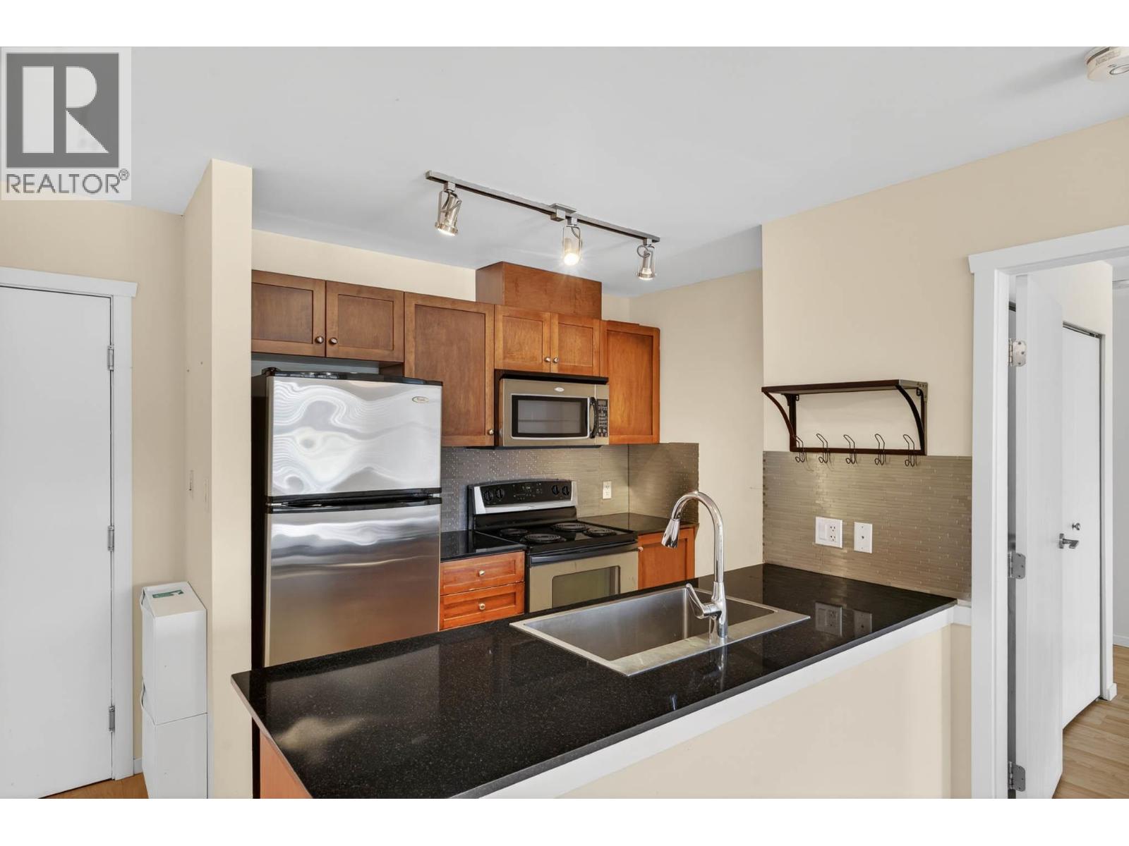 409 315 Knox Street, New Westminster, British Columbia  V3L 0B5 - Photo 6 - R3134122