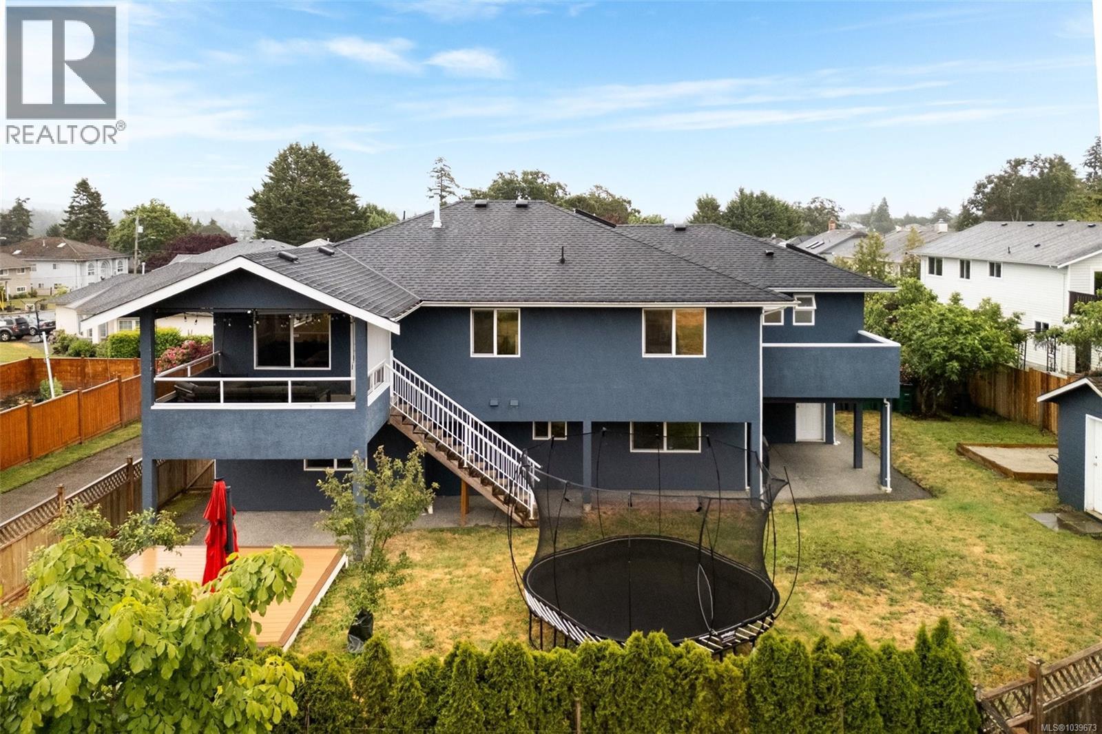 4000 Santa Rosa Pl, Saanich, British Columbia  V8Z 7K9 - Photo 43 - 1039673