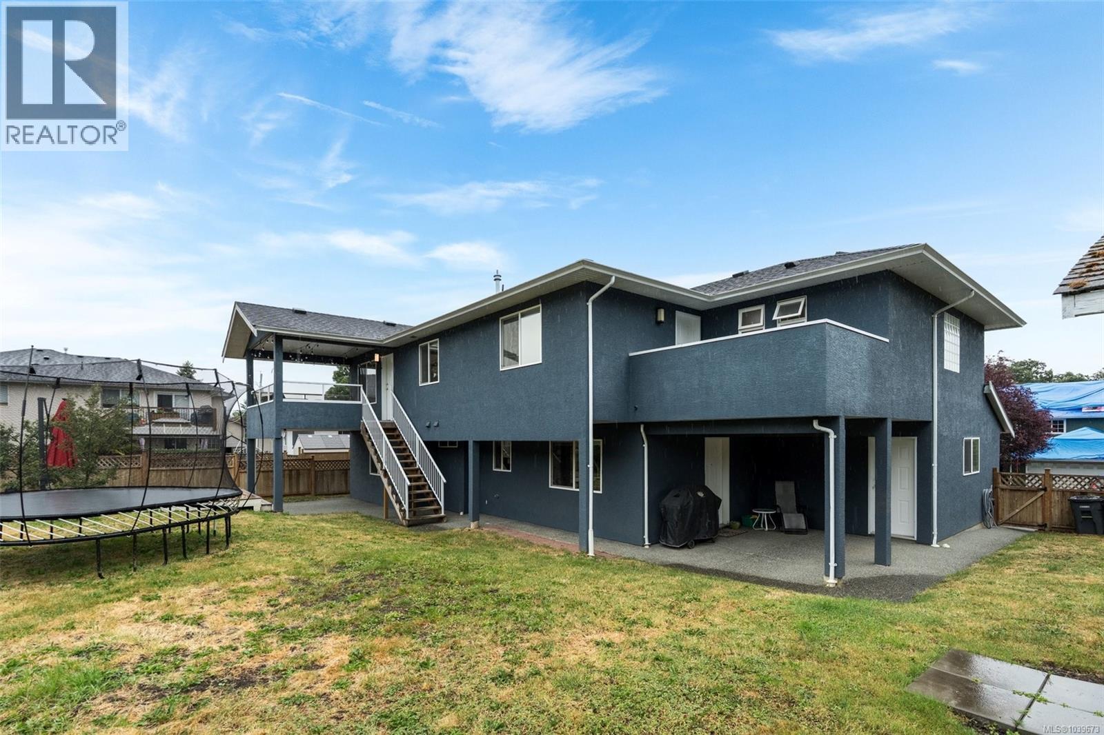4000 Santa Rosa Pl, Saanich, British Columbia  V8Z 7K9 - Photo 46 - 1039673