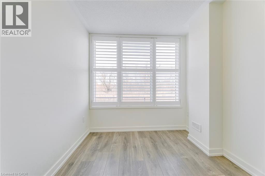 209 Fowley Drive, Oakville, Ontario  L6H 7C3 - Photo 38 - 40835844