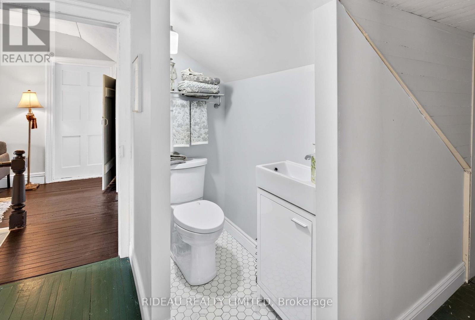 18 Bedford Street, Westport, Ontario  K0G 1X0 - Photo 25 - X13425238