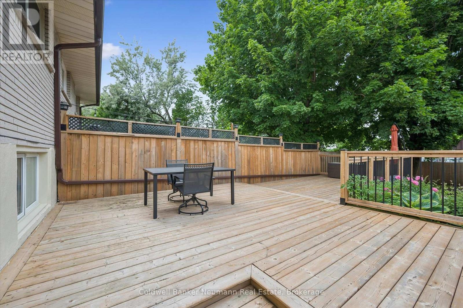 12 Shea Crescent, Kitchener, Ontario  N2E 1E8 - Photo 22 - X13425186