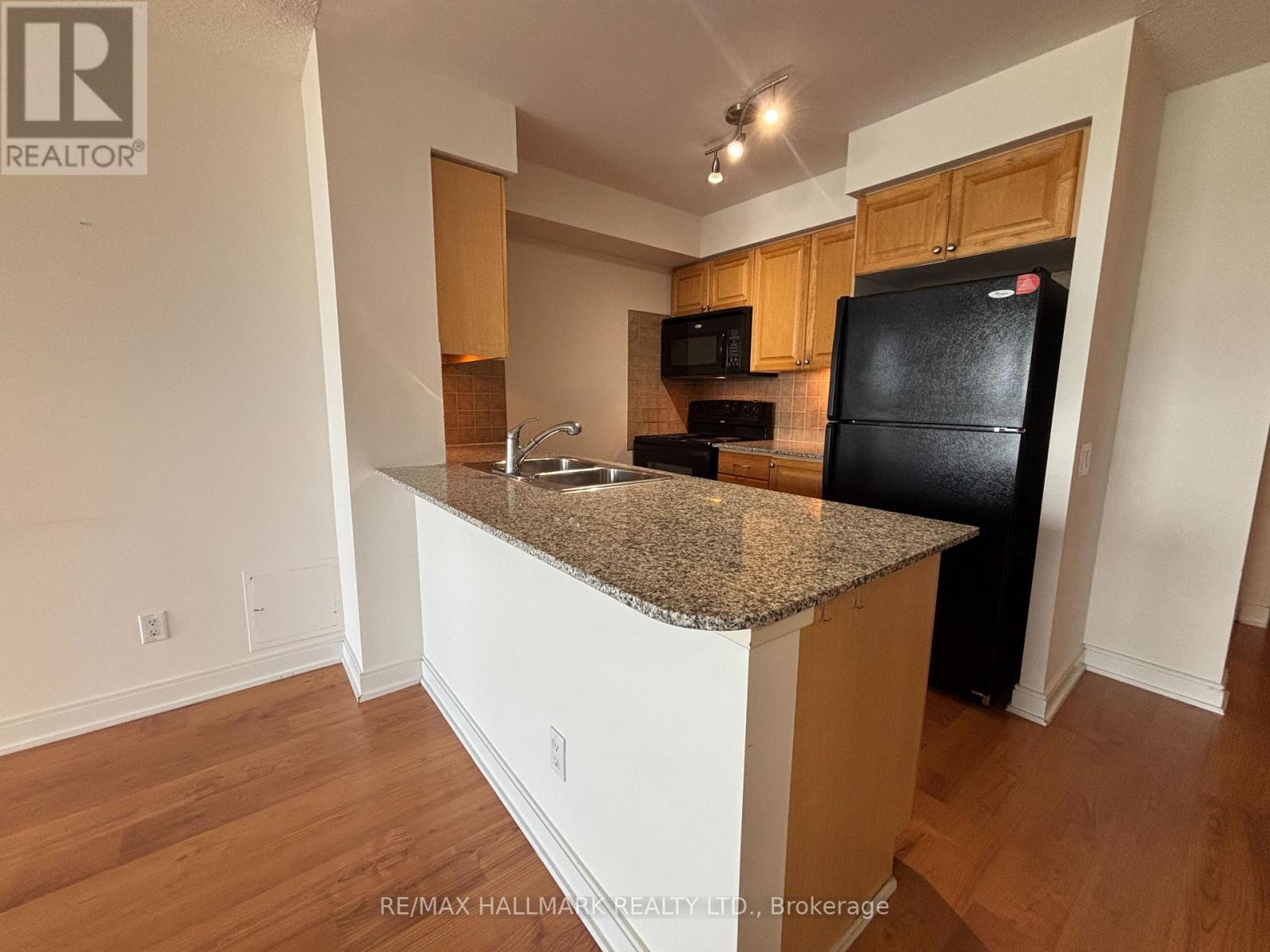 839 - 35 Viking Lane, Toronto, Ontario  M9B 0A2 - Photo 12 - W13421794