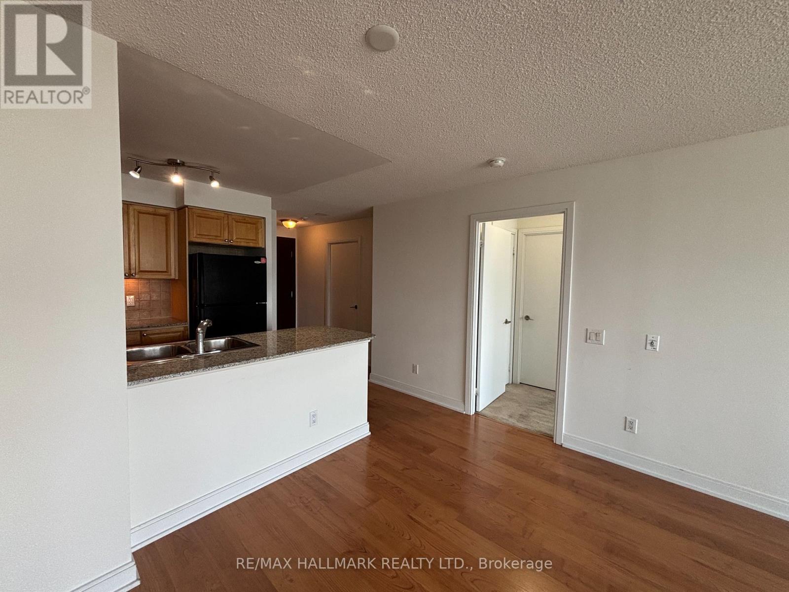839 - 35 Viking Lane, Toronto, Ontario  M9B 0A2 - Photo 21 - W13421794