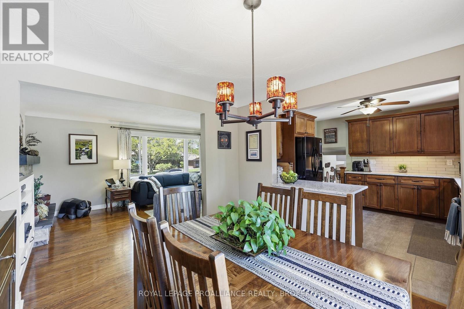 317 Avenue Road, Kingston, Ontario  K7M 1C8 - Photo 30 - X13425004