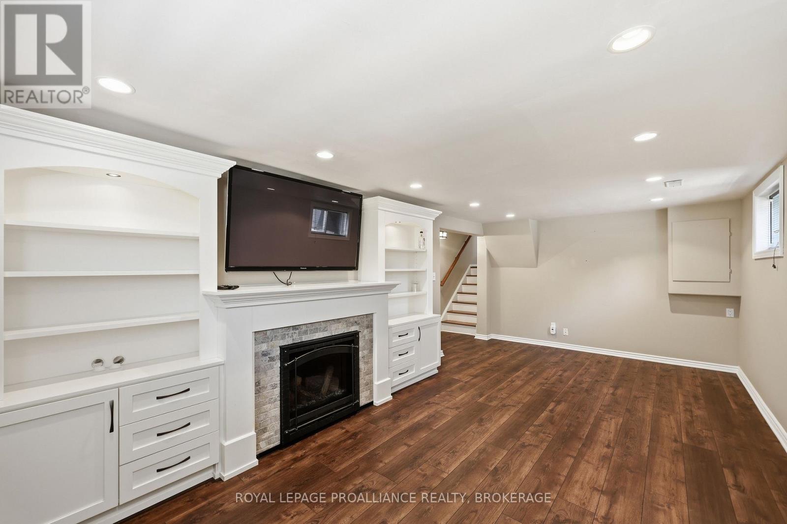 317 Avenue Road, Kingston, Ontario  K7M 1C8 - Photo 50 - X13425004