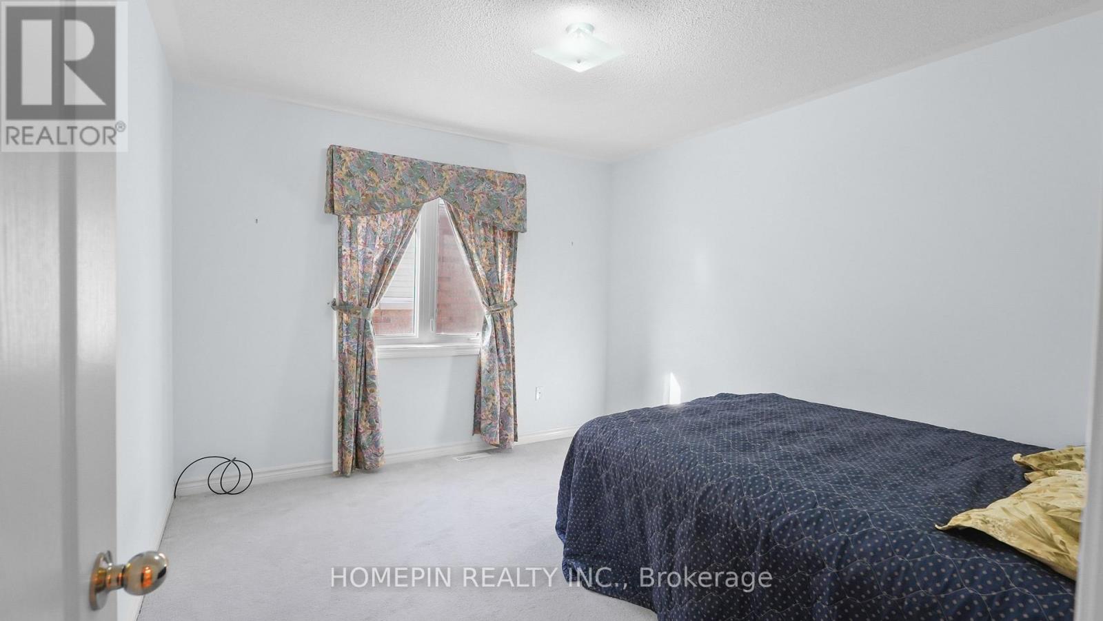 74 Dewside Drive, Brampton, Ontario  L6R 0X5 - Photo 25 - W12969382