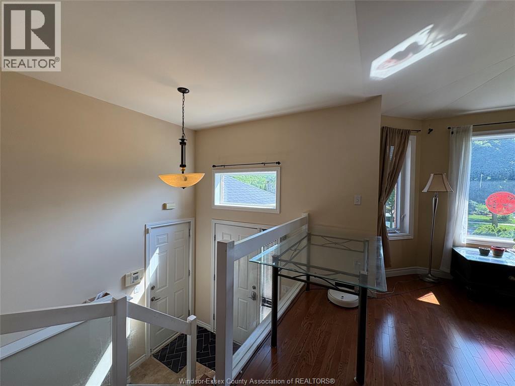 3717 Maguire Street, Windsor, Ontario  N9E 4V3 - Photo 4 - 26013635
