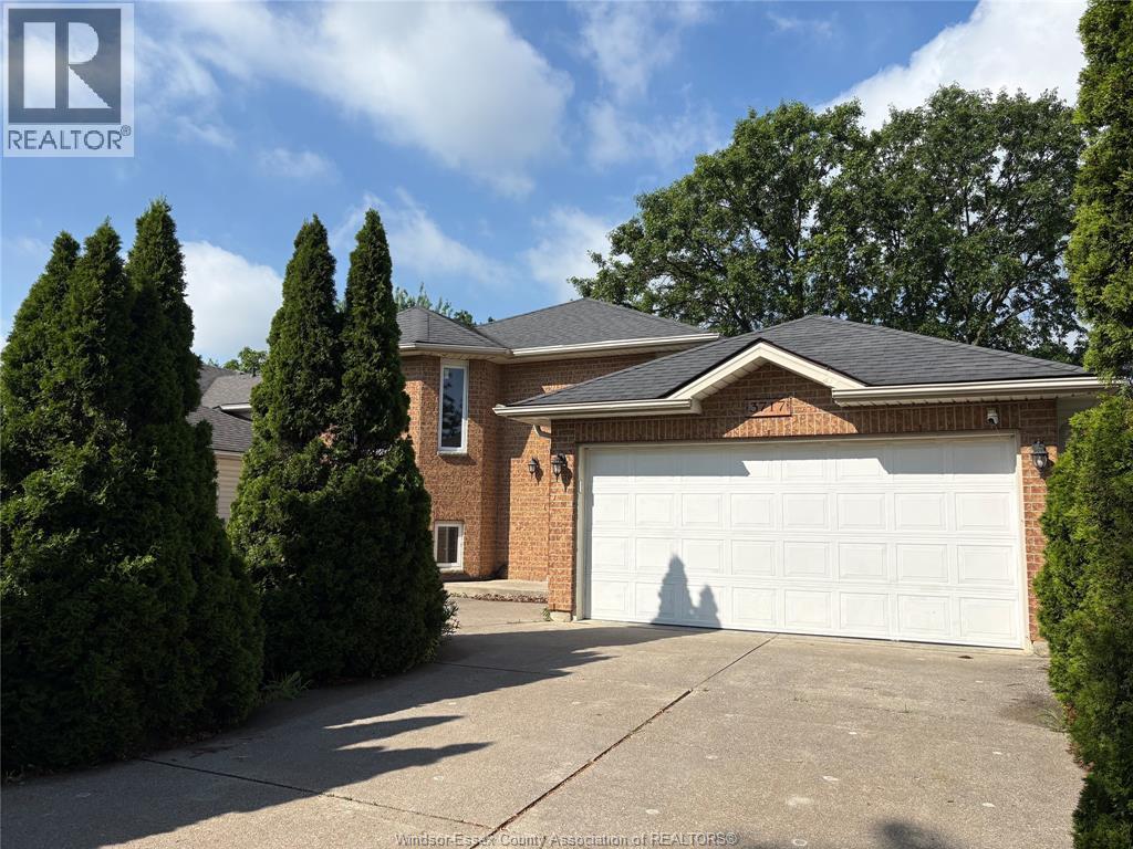 3717 Maguire Street, Windsor, Ontario  N9E 4V3 - Photo 1 - 26013635