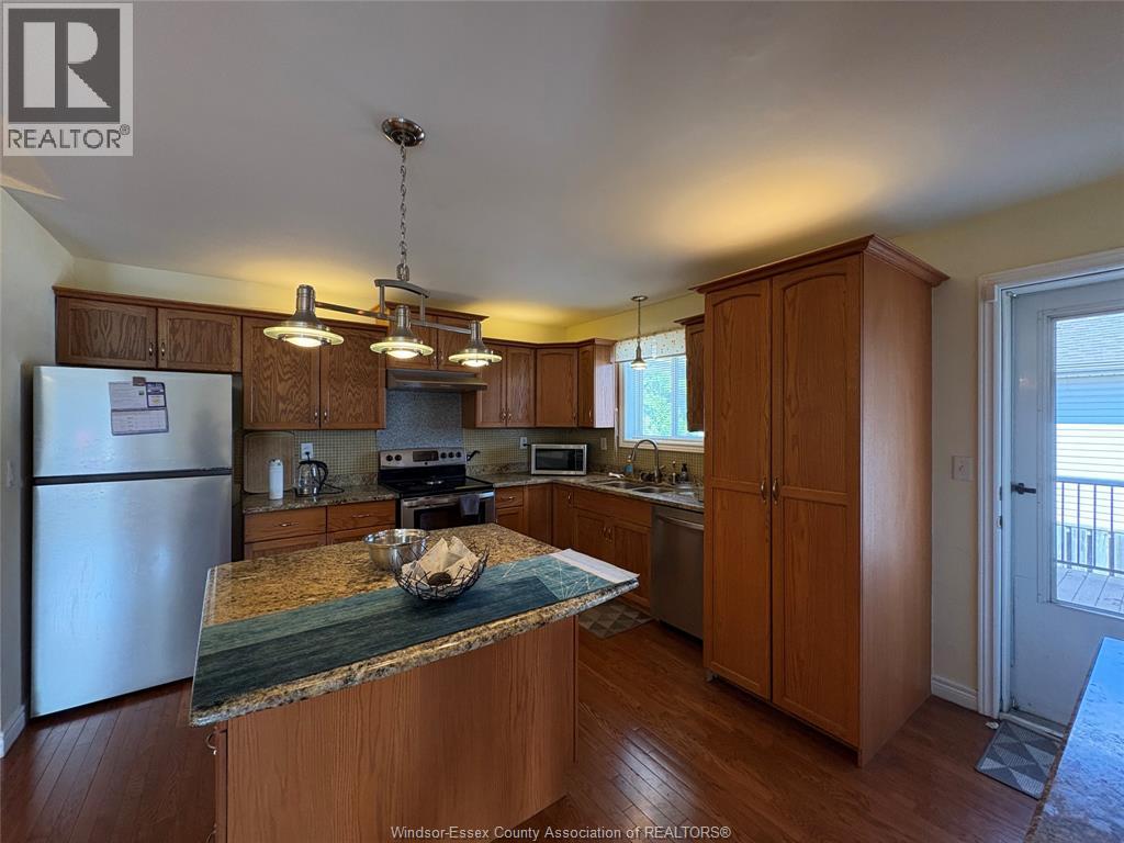 3717 Maguire Street, Windsor, Ontario  N9E 4V3 - Photo 13 - 26013635