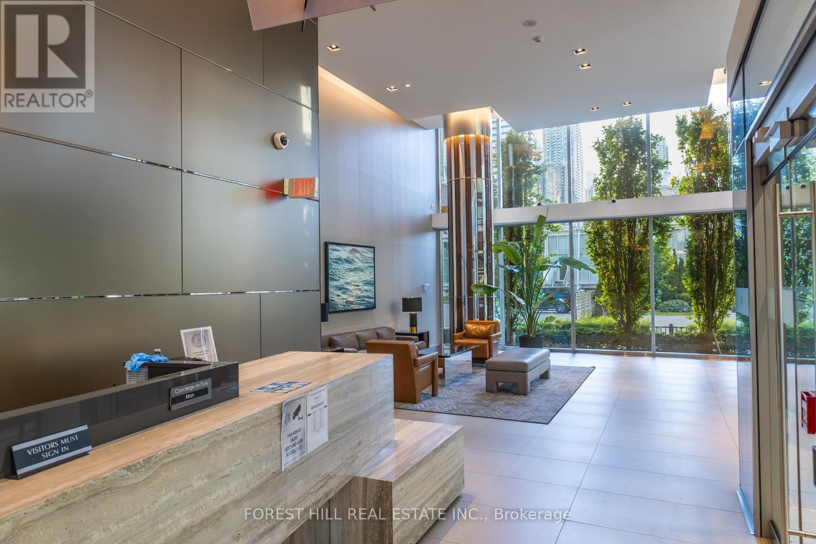 313 - 39 QUEENS QUAY E Toronto (Waterfront Communities), ON M5E 0A4