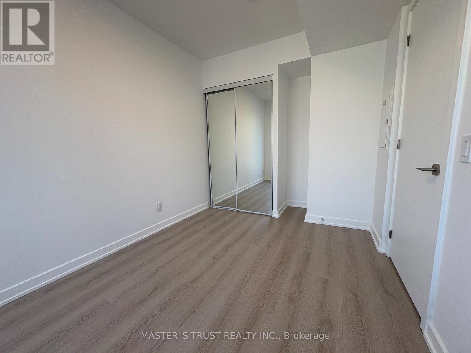 2302 - 100 Queen Street E, Toronto, Ontario  M5C 0B5 - Photo 9 - C13425388