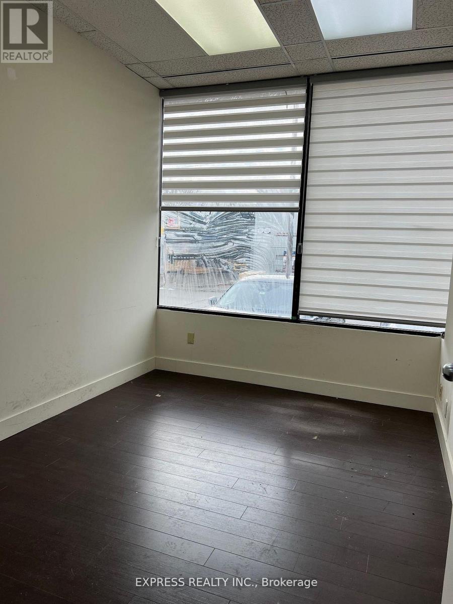 101 - 121 Willowdale Avenue, Toronto, Ontario  M2N 6A3 - Photo 7 - C13425392