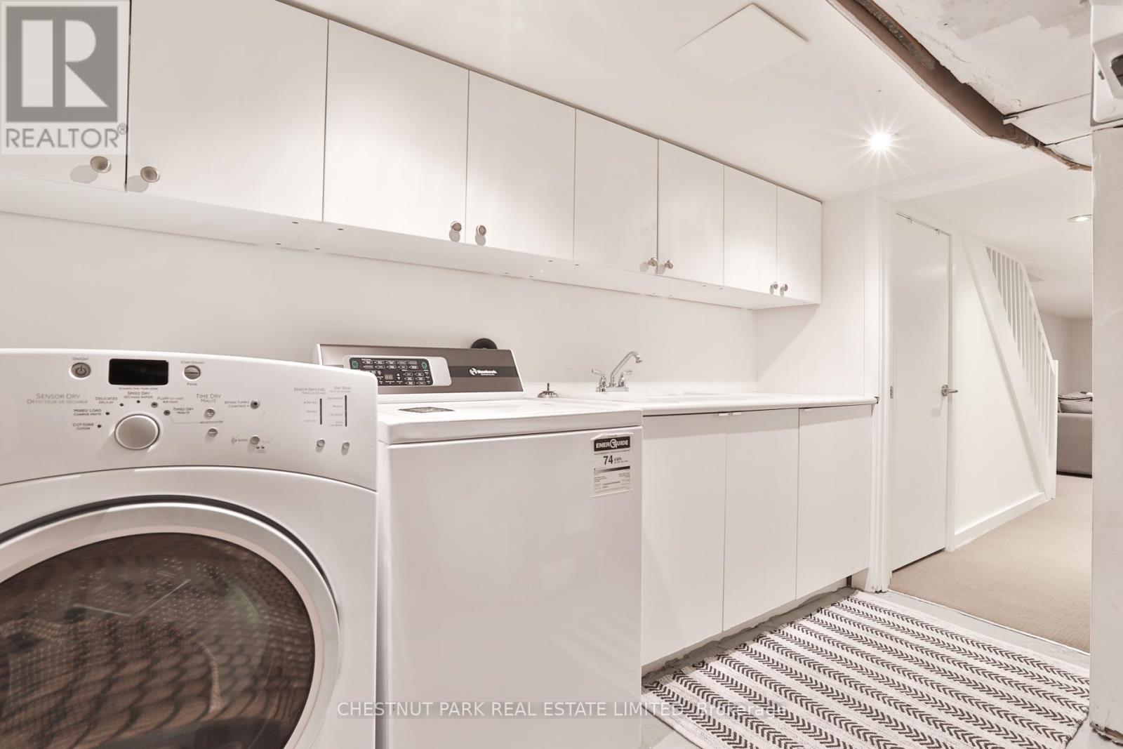 52 West Avenue W, Toronto, Ontario M4M 2L8 - Photo 22 - E13425474